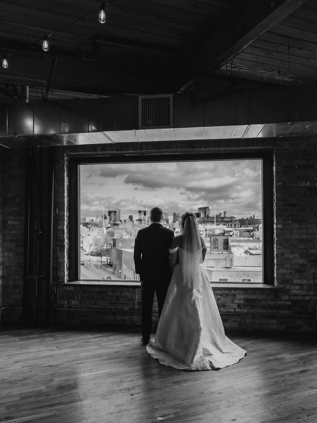 Embracing Romance Amidst the Cityscape: A Tale of a City Wedding