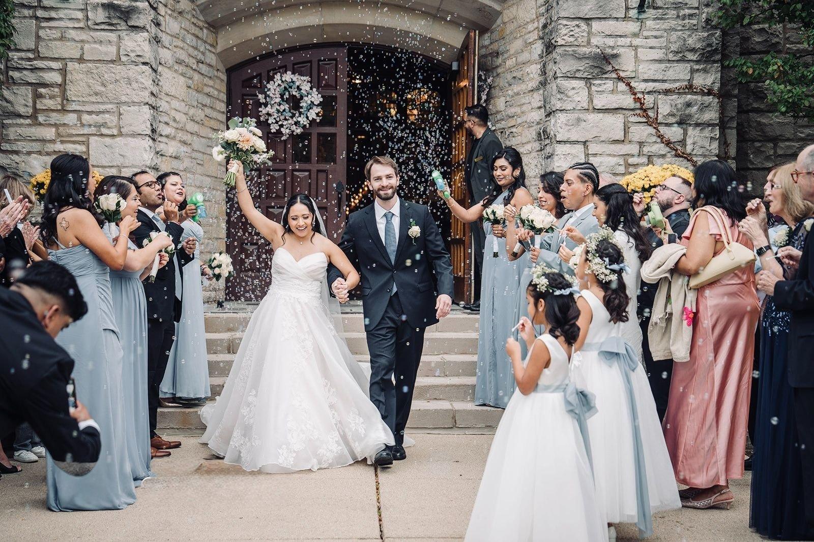 carousel-hero-element image-0