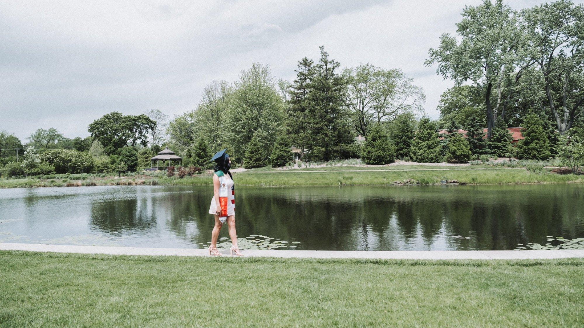 carousel-hero-element image-0