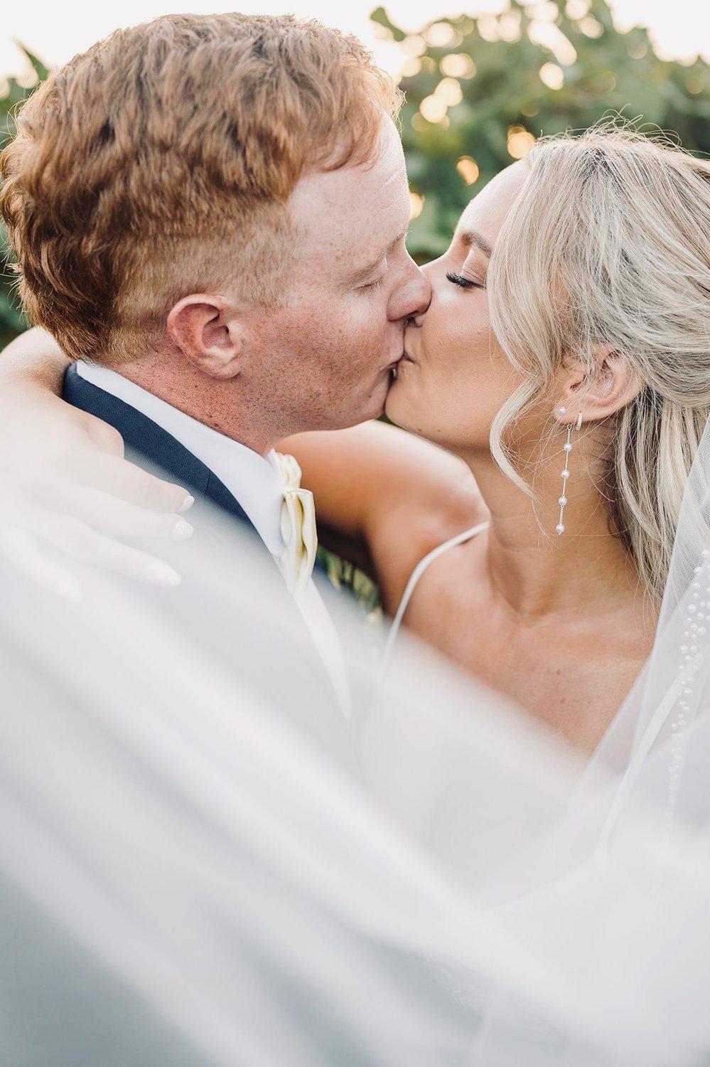 carousel-hero-element image-1