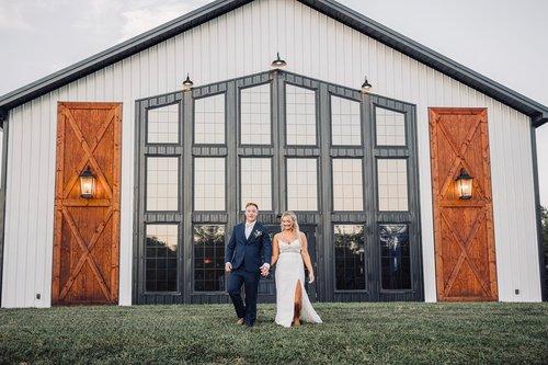 mobile - carousel-hero-element image-4