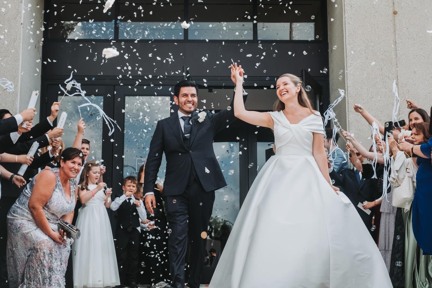 The Magic of Confetti Exits: A Chicago Wedding Photographer's Perspective