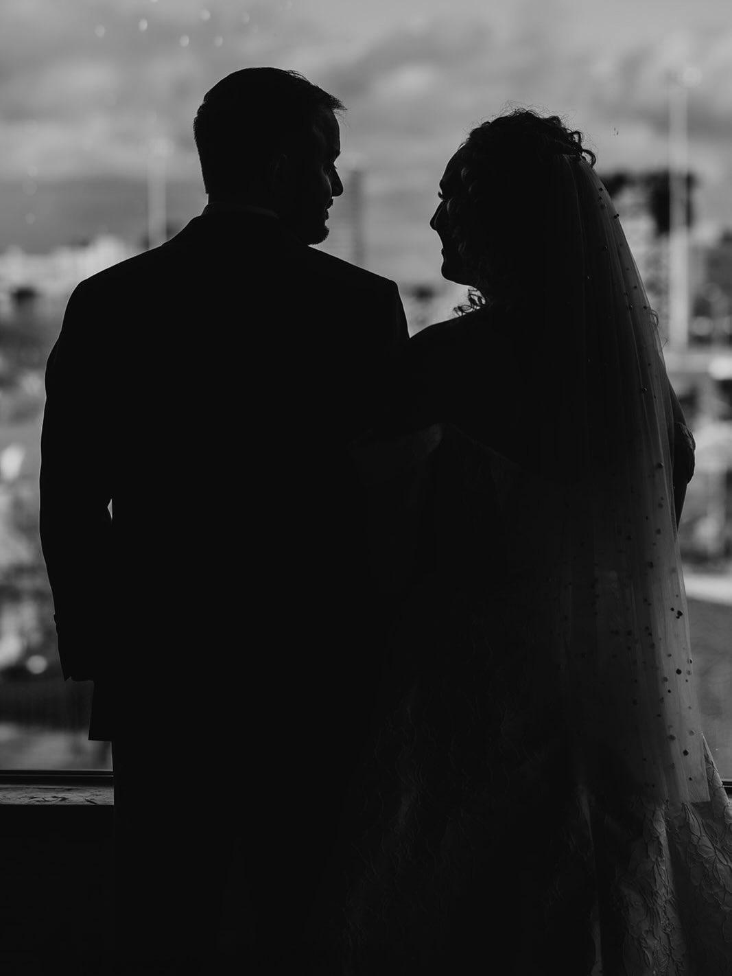 Capturing Timeless Love at Lacuna Lofts: A Chicago Wedding Photographer's Tale