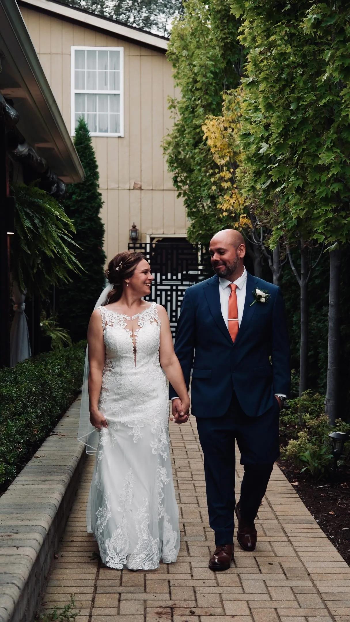 Capturing Love Stories at Cedar Fox Wedding Venue